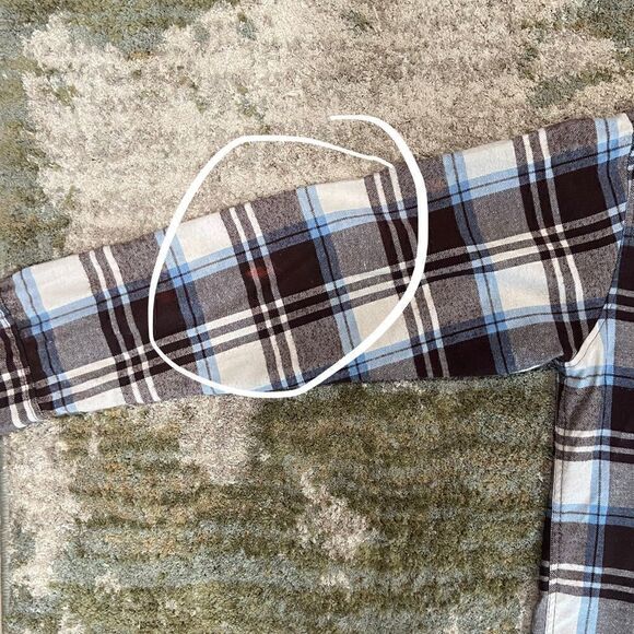 91. Mens size L Burnside long sleeve button down gently used - Picture 10 of 11